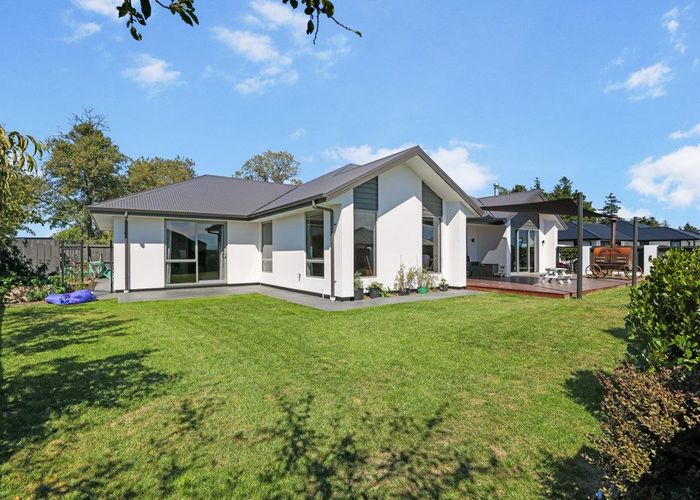  at 8 Kelburn Place, Tinwald, Ashburton