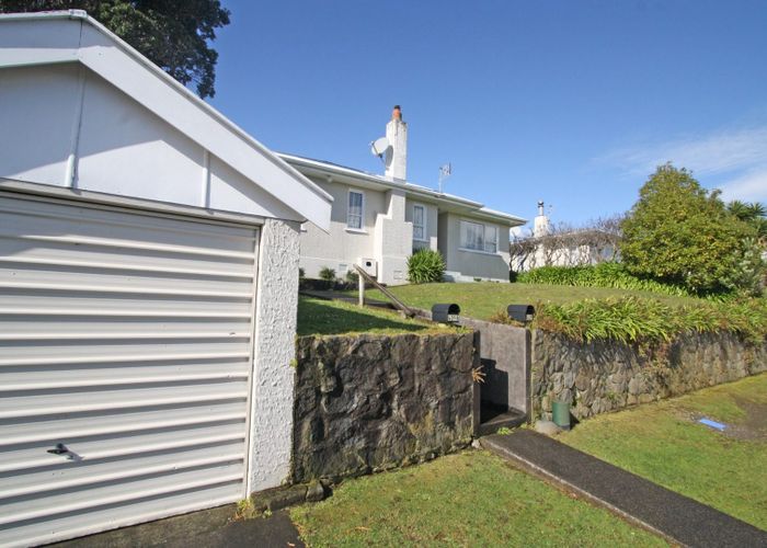  at 409 Carrington Street, Vogeltown, New Plymouth, Taranaki
