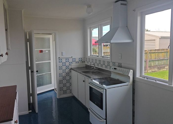  at 18 Antrim Cres, Otara, Manukau City, Auckland