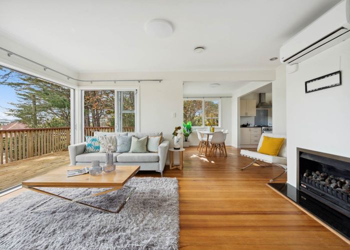  at 3 Marie Crescent, Te Atatu South, Waitakere City, Auckland