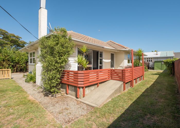  at 102 Parkers Road, Tahunanui, Nelson