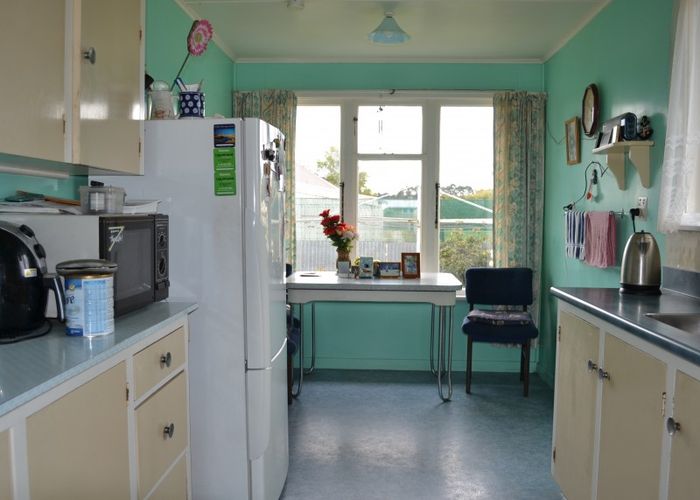  at 6 Mclean Street, Glenavy