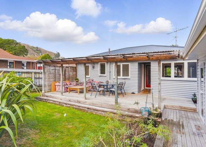  at 31 Elizabeth Street, Waikanae, Kapiti Coast, Wellington