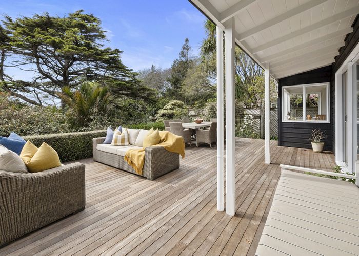  at 10A Sequoia Grove, Merrilands, New Plymouth