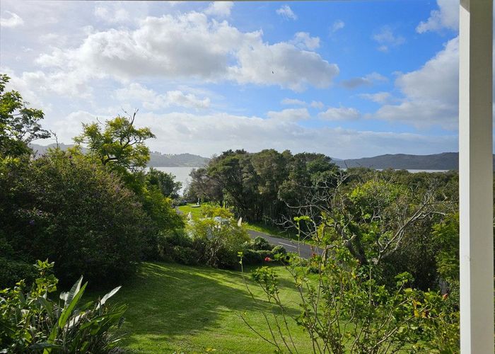  at 33 Clendon Esplanade, Rawene, Far North, Northland