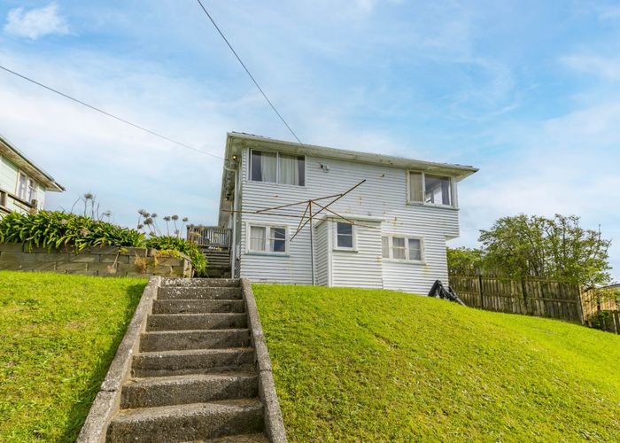  at 4 Piko Street, Titahi Bay, Porirua