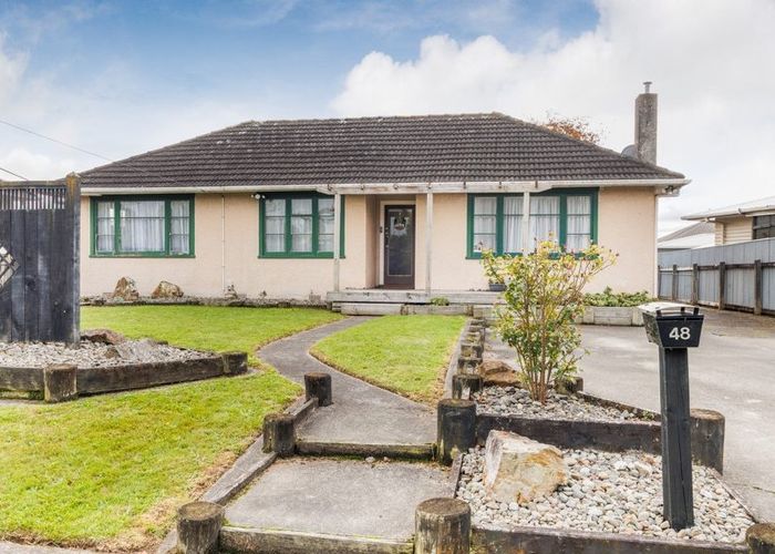  at 48 Leeds Street, Milson, Palmerston North