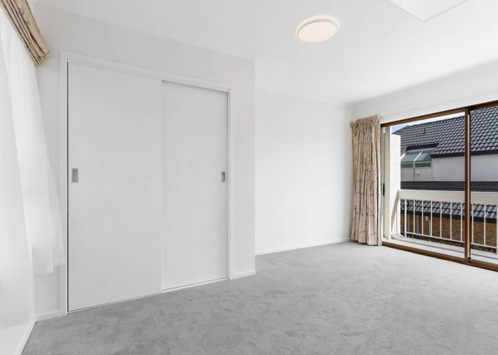  at 3/18 Armadale Road, Remuera, Auckland