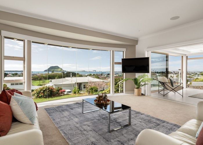 at 3 Seaview Road, Otumoetai, Tauranga, Bay Of Plenty