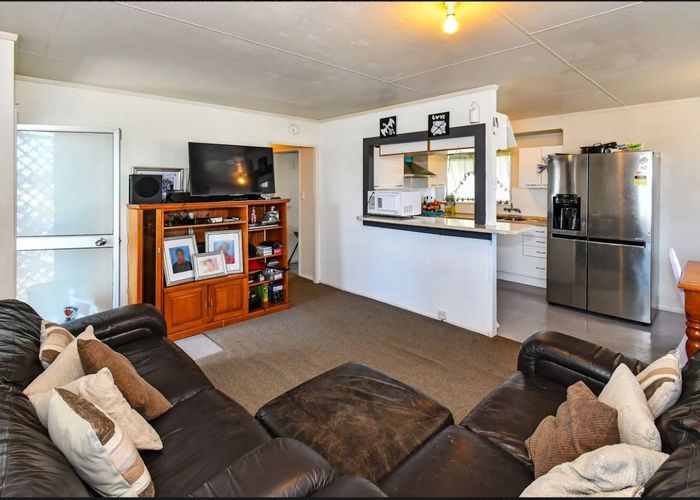  at 13 Dunstan Place, Otara, Auckland