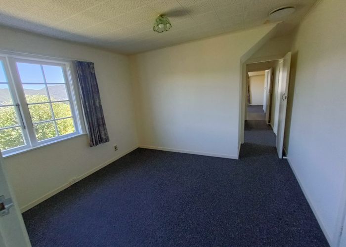  at Major Drive, Kelson, Lower Hutt, Wellington