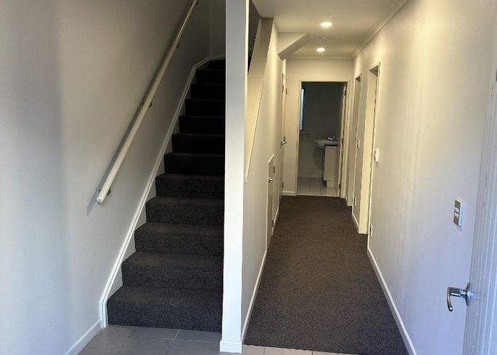  at 32/305 Evans Bay Parade, Hataitai, Wellington, Wellington