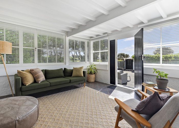  at 23 Marine Parade, Eastbourne, Lower Hutt