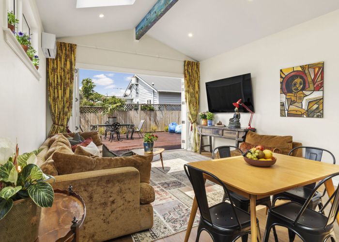  at 89 Ross Street, Lyall Bay, Wellington