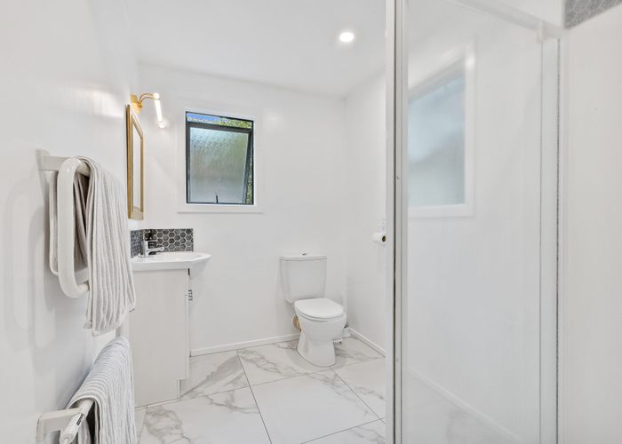  at 16 Tiri View Place, Torbay, North Shore City, Auckland