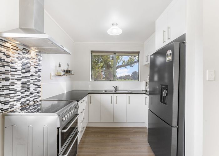  at 10B Cramond Drive, Mangere East, Manukau City, Auckland