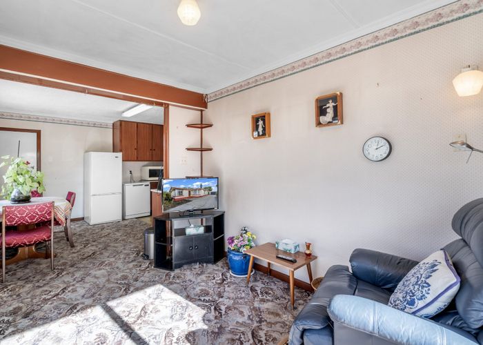  at 38 Nichol Street, Heidelberg, Invercargill