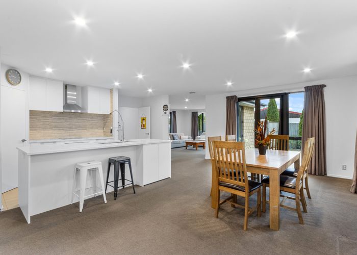  at 25 Roberts Road, Hei Hei, Christchurch City, Canterbury