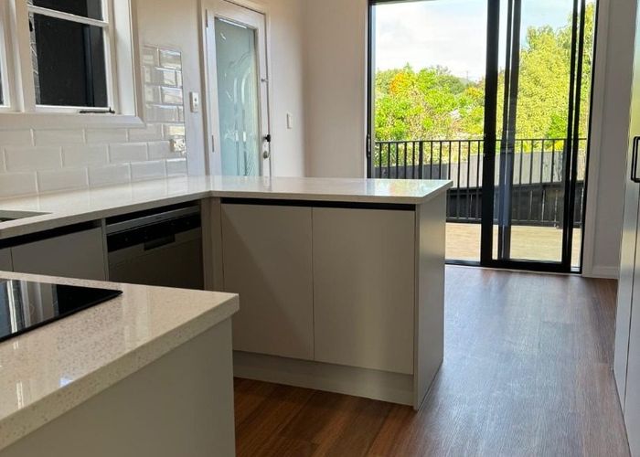  at 16A Cadman Ave, Greenlane, Auckland City, Auckland