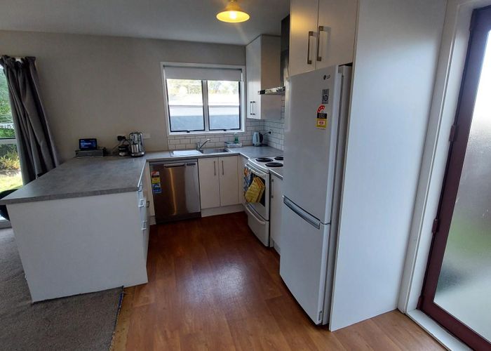  at 2/24 Rosebery Street, Spreydon, Christchurch