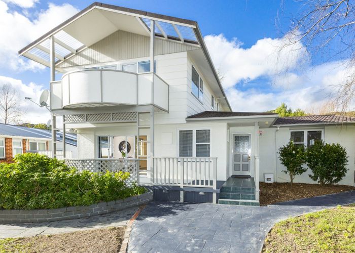  at 1 Deller Grove, Silverstream, Upper Hutt