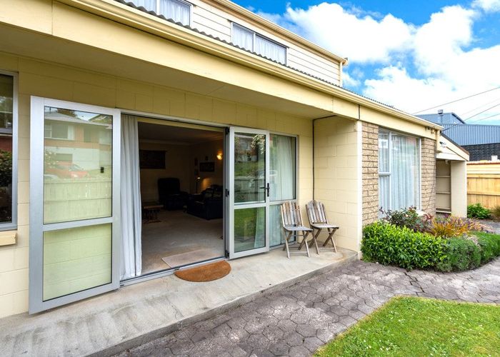  at 18 Renfrew Street, Balaclava, Dunedin, Otago