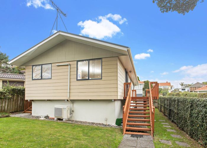  at 595A Richardson Road, Mount Roskill, Auckland