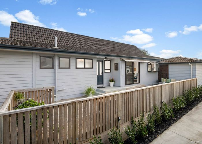  at 49 Sandspit Road, Cockle Bay, Auckland