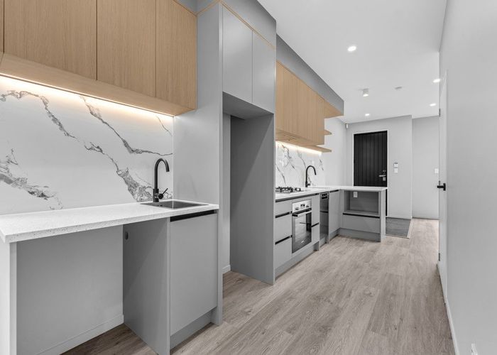  at 2 Kama Place, Sunnynook, North Shore City, Auckland