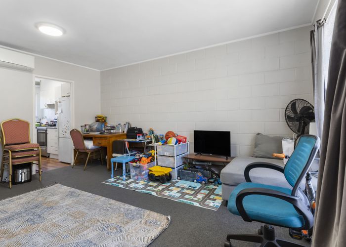  at 2/46 School Road, Morningside, Kingsland, Auckland City, Auckland