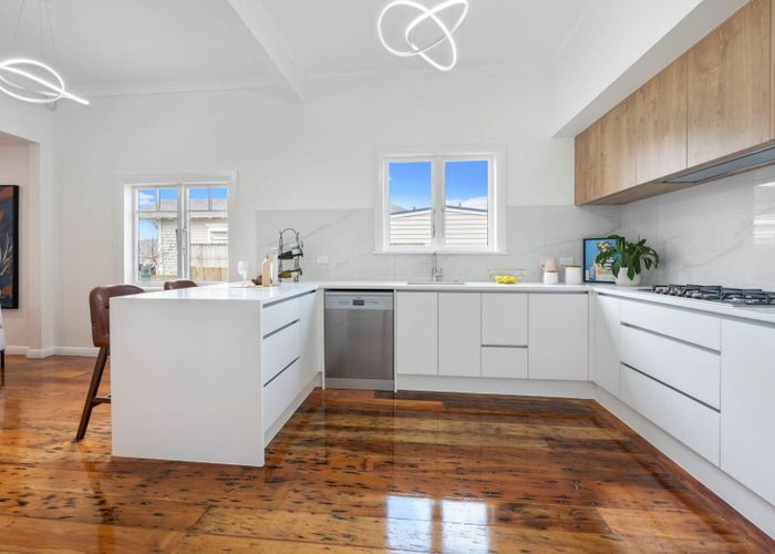  at 36  Tawera Road, Greenlane, Auckland City, Auckland