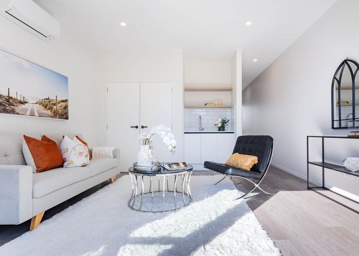  at 2C Grove Lane, Pakuranga, Manukau City, Auckland