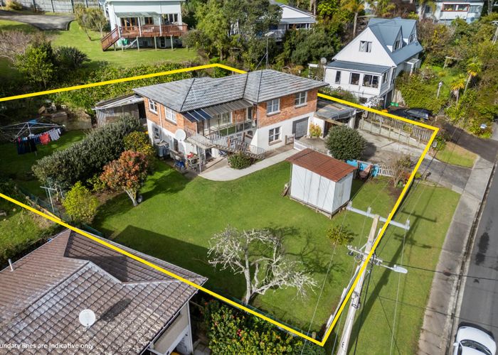  at 5 Pohutukawa Avenue, Red Beach, Red Beach