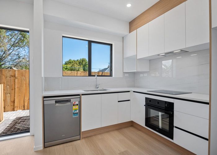  at 140E Weymouth Road, Manurewa, Manukau City, Auckland