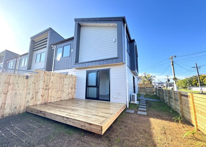  at 2/35 Mervan Street, Mangere, Manukau City, Auckland