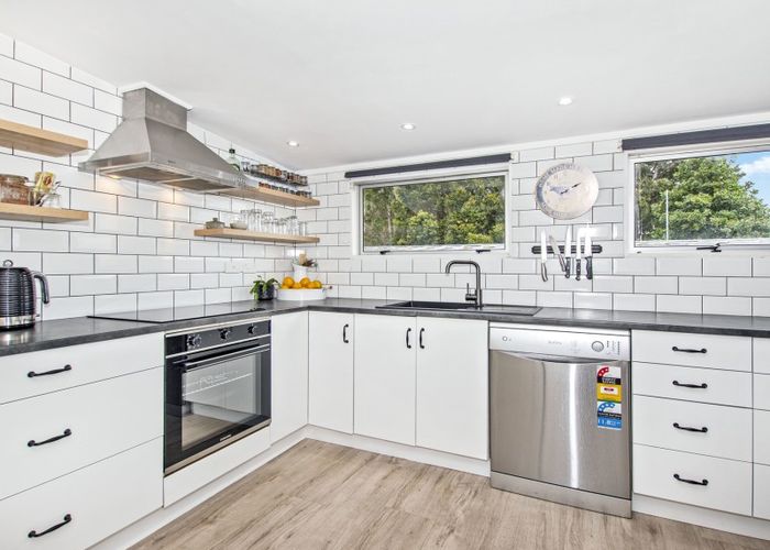  at 323 Vinegar Hill Road, Kamo