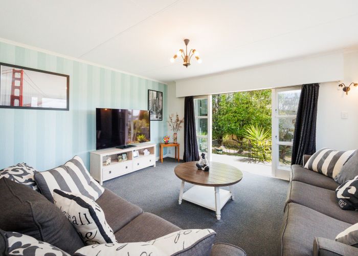  at 15 Fairview Avenue, Feilding, Feilding