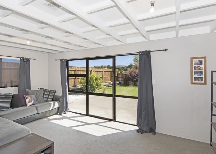  at 1/1 Windlesham Place, Wakefield