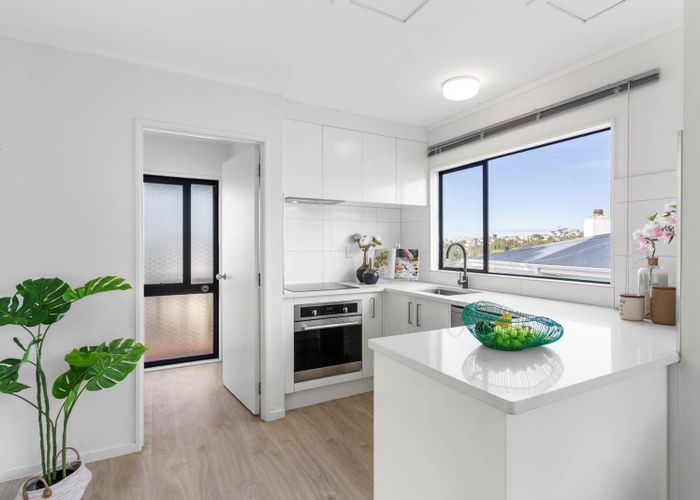  at 3/69 Monarch Ave, Hillcrest, North Shore City