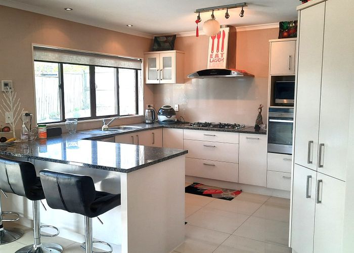  at 4 Briar Vale Place, Flat Bush, Auckland