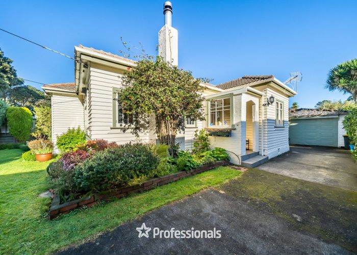  at 6 Hart Avenue, Boulcott, Lower Hutt, Wellington