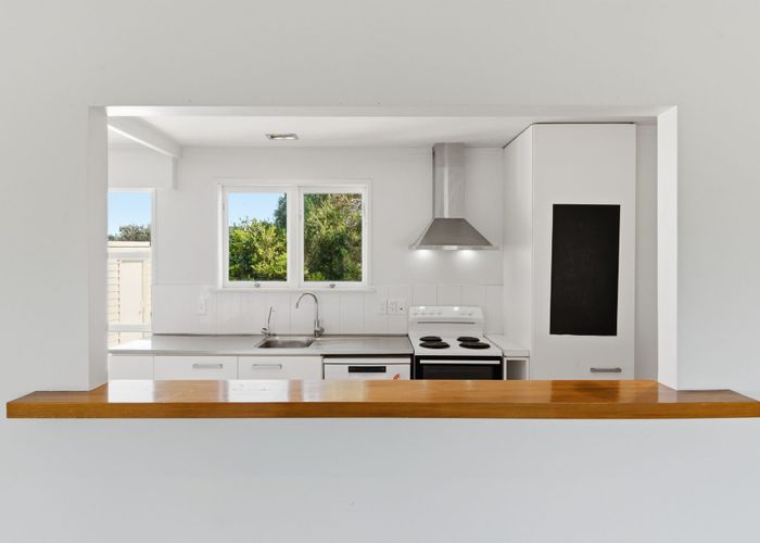  at 684 Papamoa Beach Road, Papamoa Beach, Tauranga, Bay Of Plenty