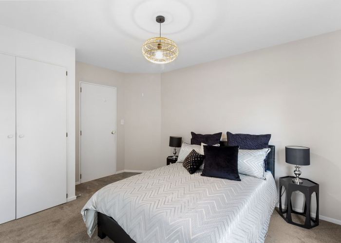  at 2/270 Kilmore Street, Christchurch Central, Christchurch