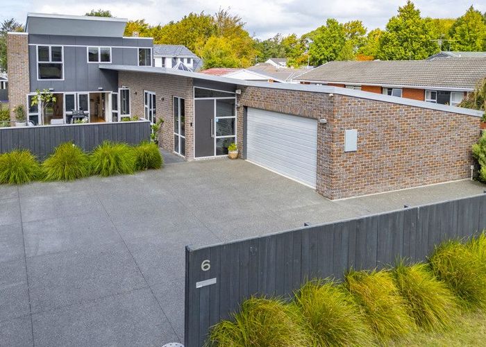  at 6 Lodge Place, Ilam, Christchurch