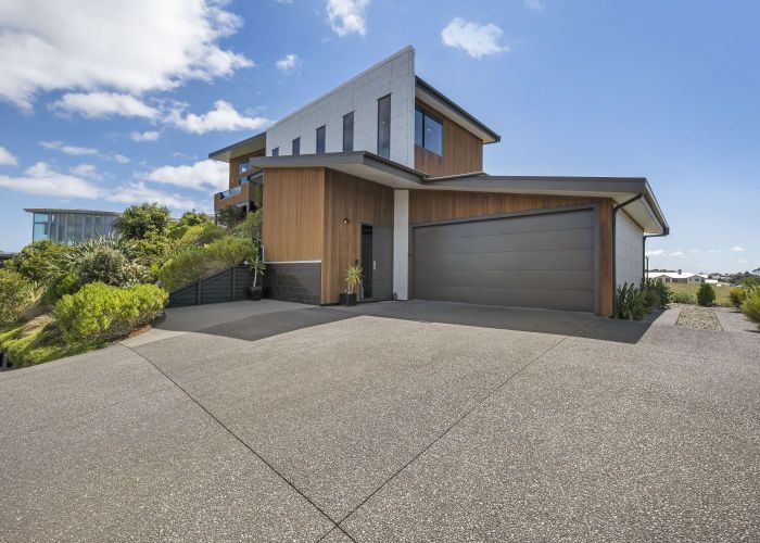  at 16A Links Drive, Waiwhakaiho, New Plymouth