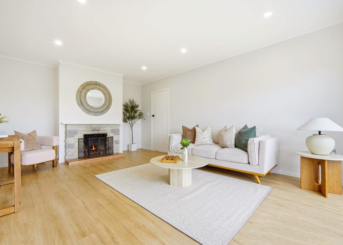  at 2/52 Glencoe Road, Browns Bay, North Shore City, Auckland