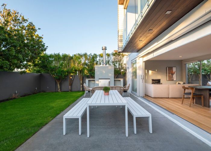  at 11 Wainui Avenue, Point Chevalier, Auckland City, Auckland