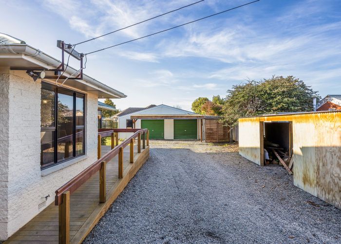  at 7 Tenby Place, Avondale, Christchurch City, Canterbury