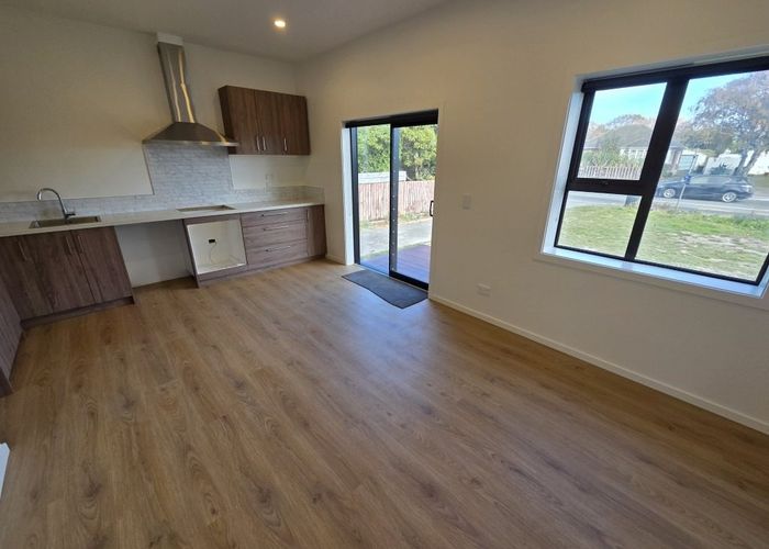  at 629 Ferry Road, Woolston, Christchurch