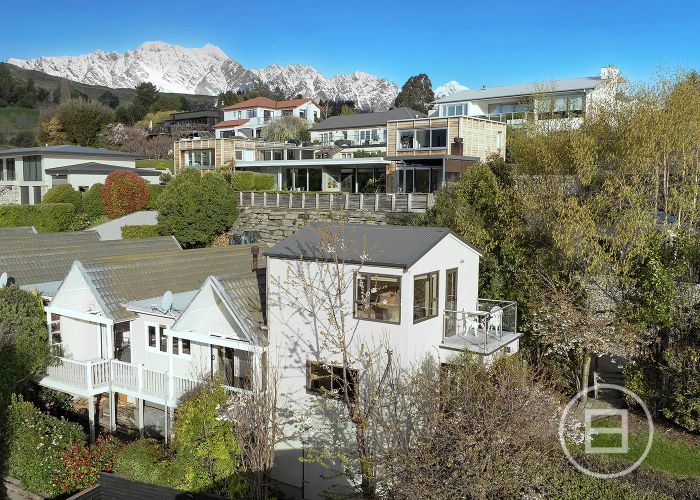  at 556D Peninsula Road, Kelvin Heights, Queenstown